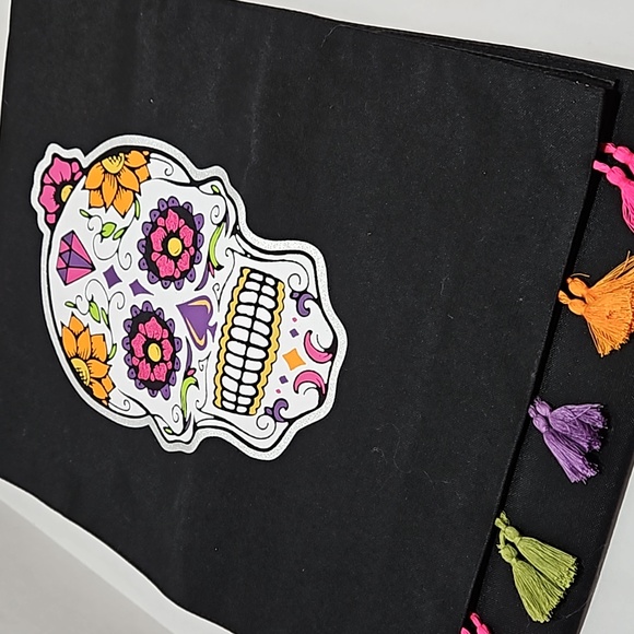 Day of the Dead candy skulls table runner and skeleton 💀 shower cap - Picture 2 of 4